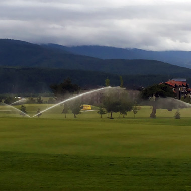 Pirin Golf 2.jpg